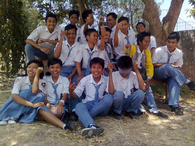 XII TKJ 3 smkn 1 kediri 2012/2013