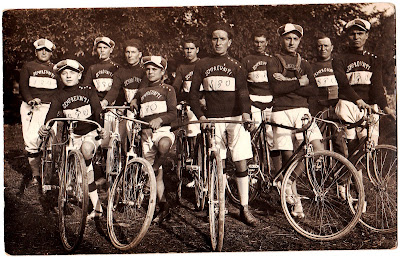 Ostra,1920,gruppo ciclistico