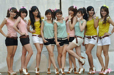 wallpaper Cherry Belle 2012