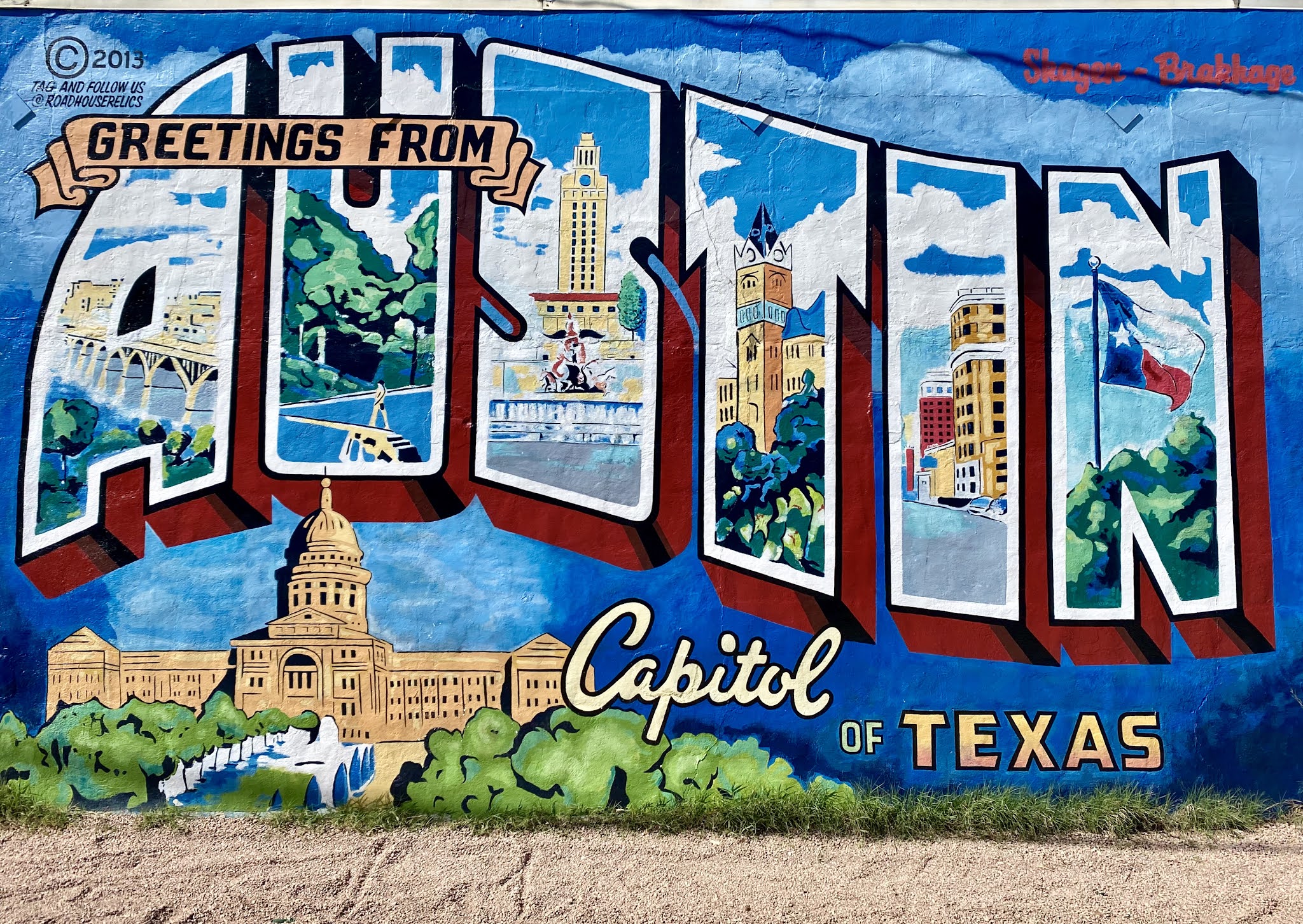 Greetings from Austin Mural | www.biblio-style.com