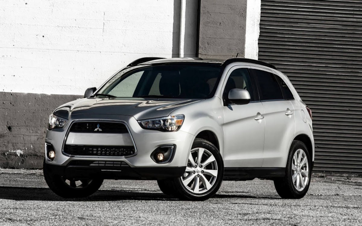 2013 Mitsubishi Outlander Widescreen HD Wallpaper 6