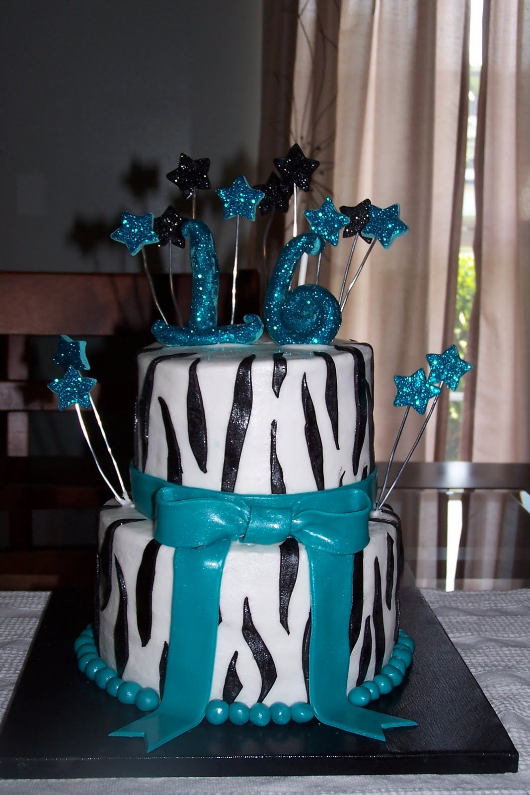 cool cake ideas for girls  cake any cake done for a teenage girl is fun the only thing i tried