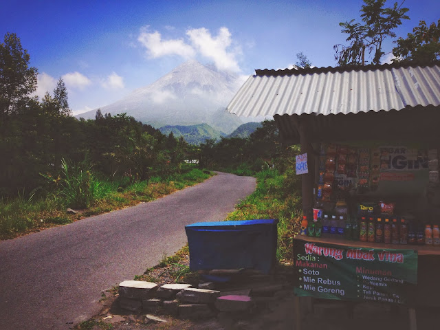 Stall at Mount Merapi