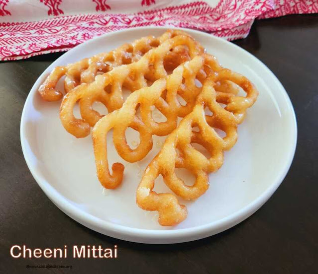images of  Cheeni Mittai Recipe / Chenni Mittai Recipe / Kaniyakumari Special Innippu Mittai Recipe / Muttasu Sweet Recipe / Thenkuzhal Mittai Recipe / Seeni Mittai Recipe