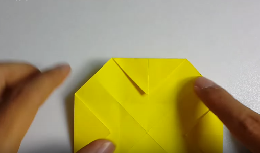 Cách gấp chiếc mũ rơm của Luffi theo nghệ thuật gấp giấy Origami