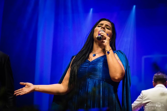 BREGA CHIC| Sarah Almeida levará show romântico ao Parque do Rio Branco 