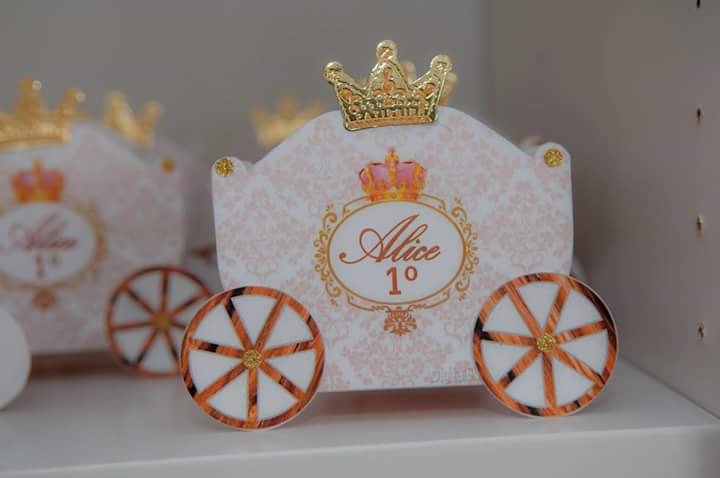Download Crown In Gold And Pink Princess Carriage Shaped Free Printable Boxes Oh My Baby
