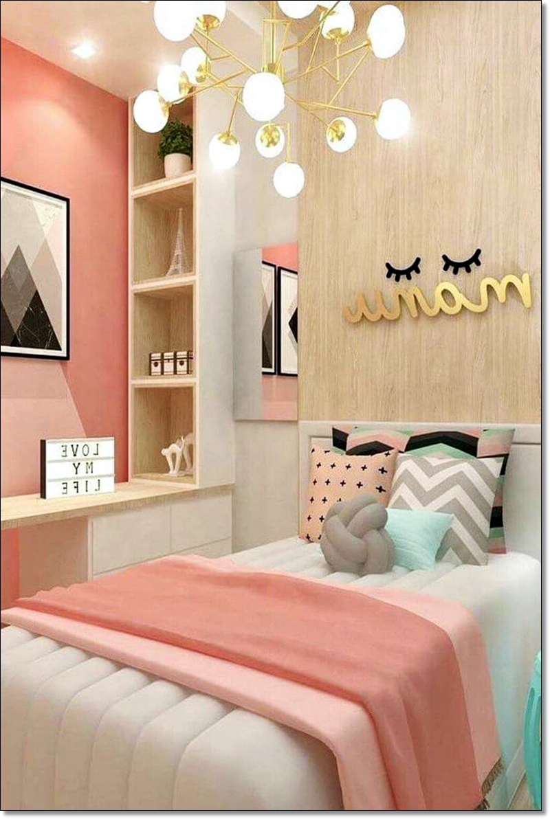 Pretty and Pink Bedroom Decorating for Teen Girls