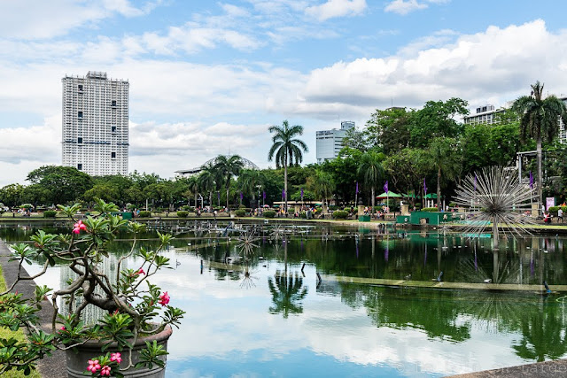 Rizal-Park-Manille-Philippines