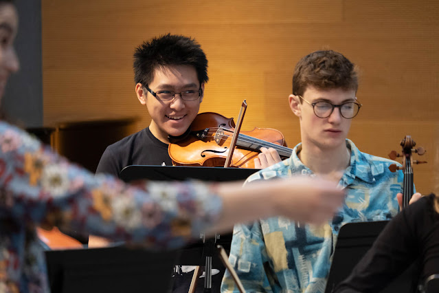 Musicians from Chetham's Symphony Orchestra rehearsing