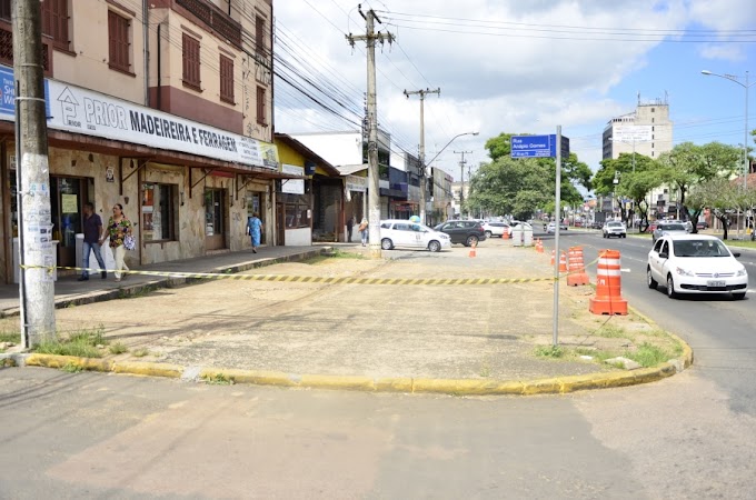 CACHOEIRINHA | Iniciam obras da nova calçada entre a Rua Nilo Peçanha e a Av. Anápio Gomes
