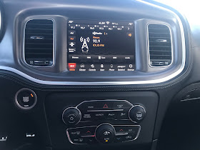 Infotainment and HVAC in 2020 Dodge Charger R/T Scat Pack Plus