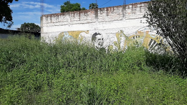 Otra Plaza abandonada en Palpalá