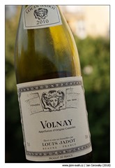 Louis-Jadot-Volnay-2010