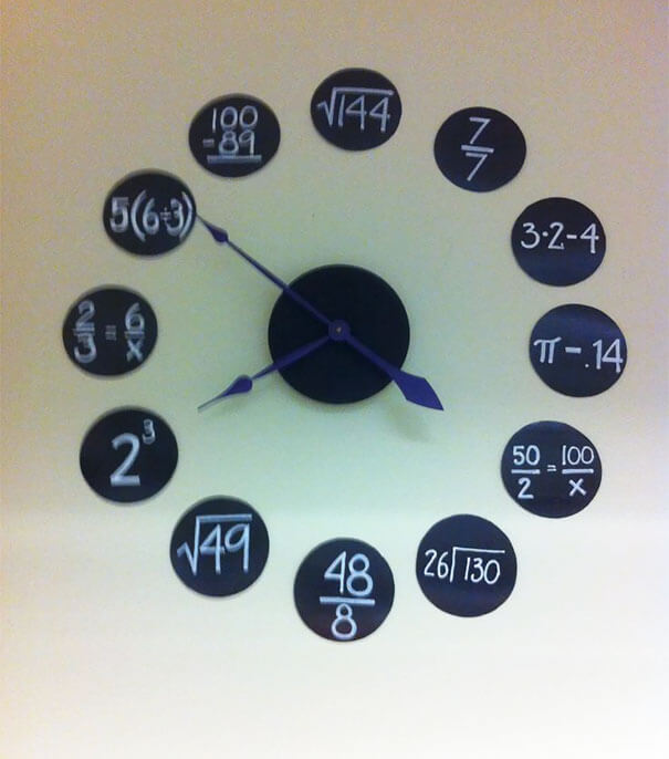 30 Extremely Intelligent School & University Ideas That Will Make You Jealous - Classroom Clock