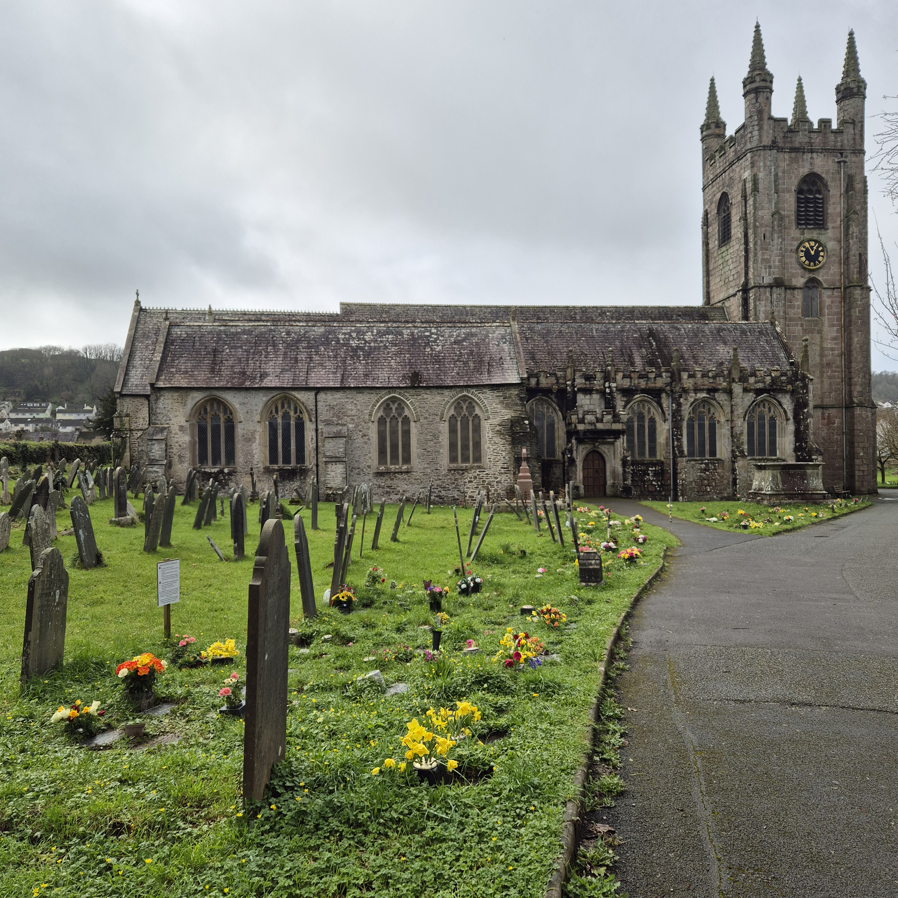 St Marys Church, Plympton, Devon in March