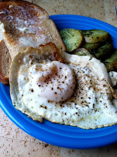 http://pantrydreams.blogspot.com/2013/08/eggs-over-easy.html