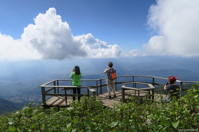 Panoramic viewpoint along the Kew Mae Pan nature trails at Doi Inthanon National Park