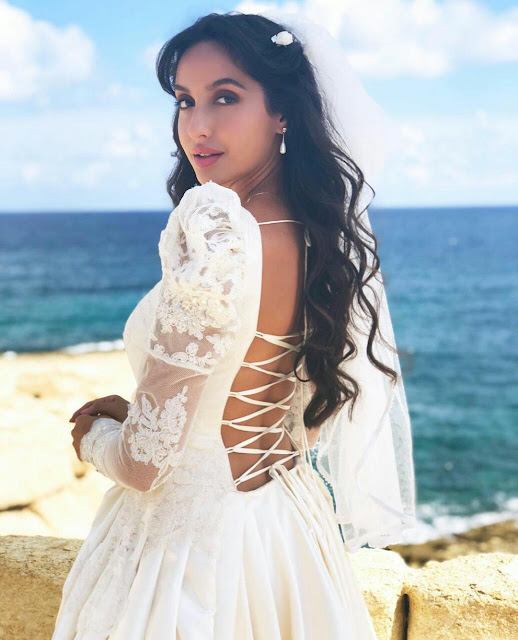 Nora Fatehi Traditional Look 