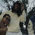 O grupo Shoreline Mafia se conecta com Wiz Khalifa na formação do clipe "How We Do It"