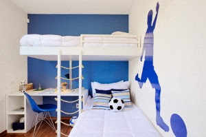 Cuarto azul para dos chicos