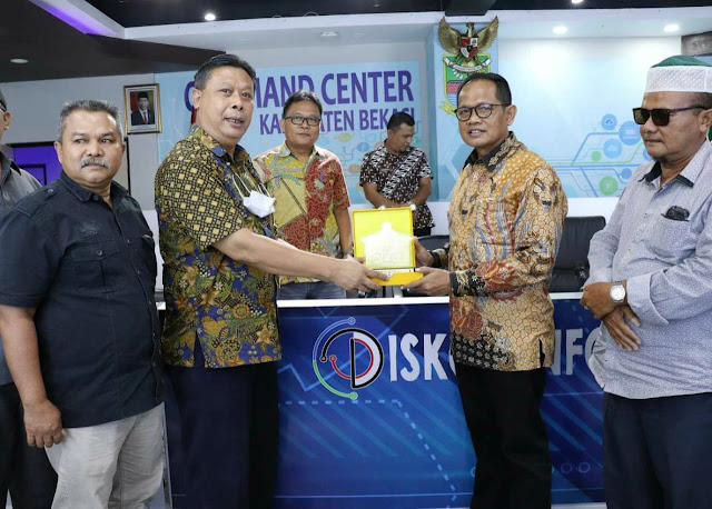 Komisi I DPRD Kabupaten Pasbar Melakukan Kunker ke Diskominfosantik Bekasi