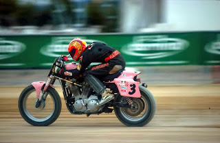 jacopo monti in flat track on his sportster 883 pink