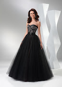 Este vestido sin tirantes es perfecto como vestido de fiesta, . (vestidos negros strapless )