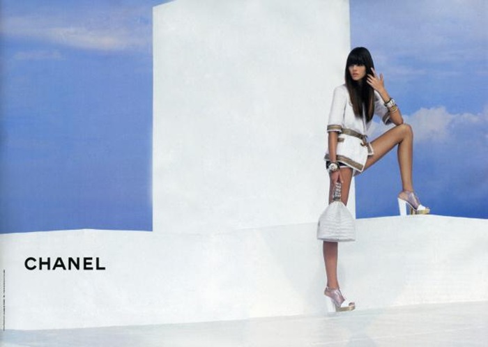 Freja%20Beha%20Chanel%20Spring%202007.preview[1]