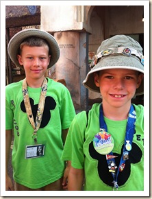 2 more tourists