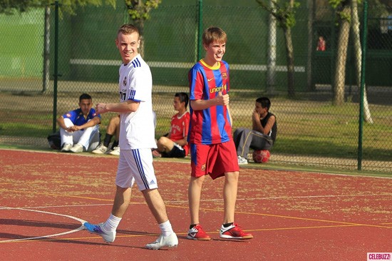 justin bieber playing soccer in spain 2011. Justin Bieber Goes Shirtless