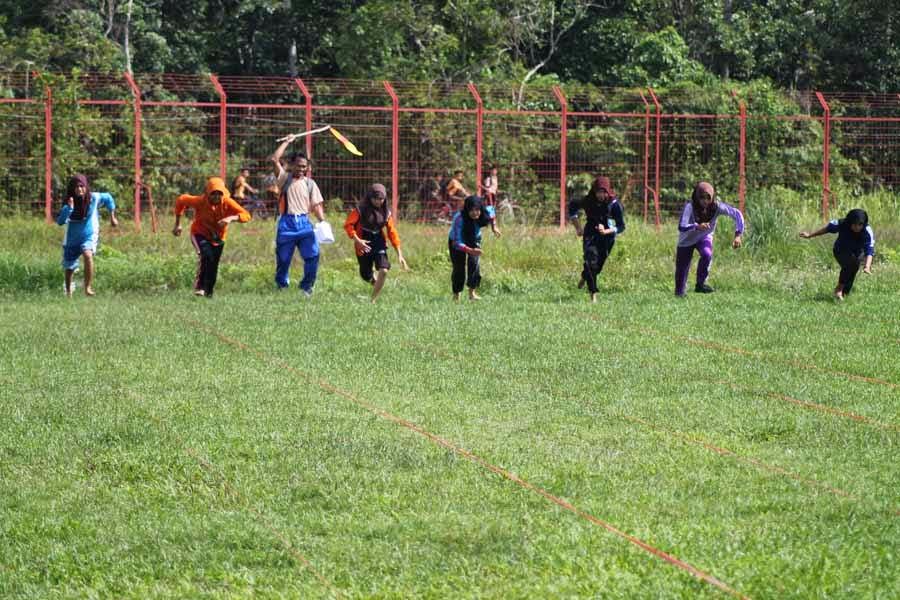 MIN Habirau Tengah Raih Juara 1 Atletik 