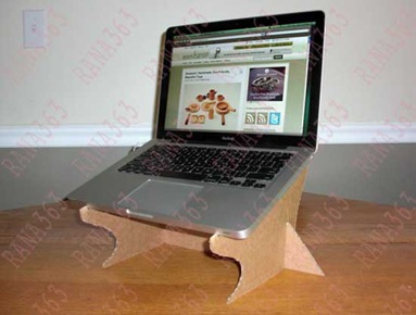 laptopstand-550x412