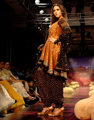 Kolkata Fashion Week Ritu Kumar