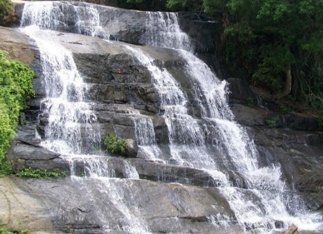 chinna suruli falls