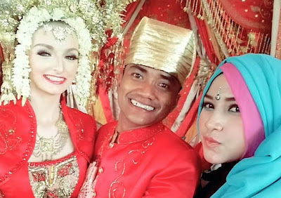Pria Padang menikahi Bule Cantik
