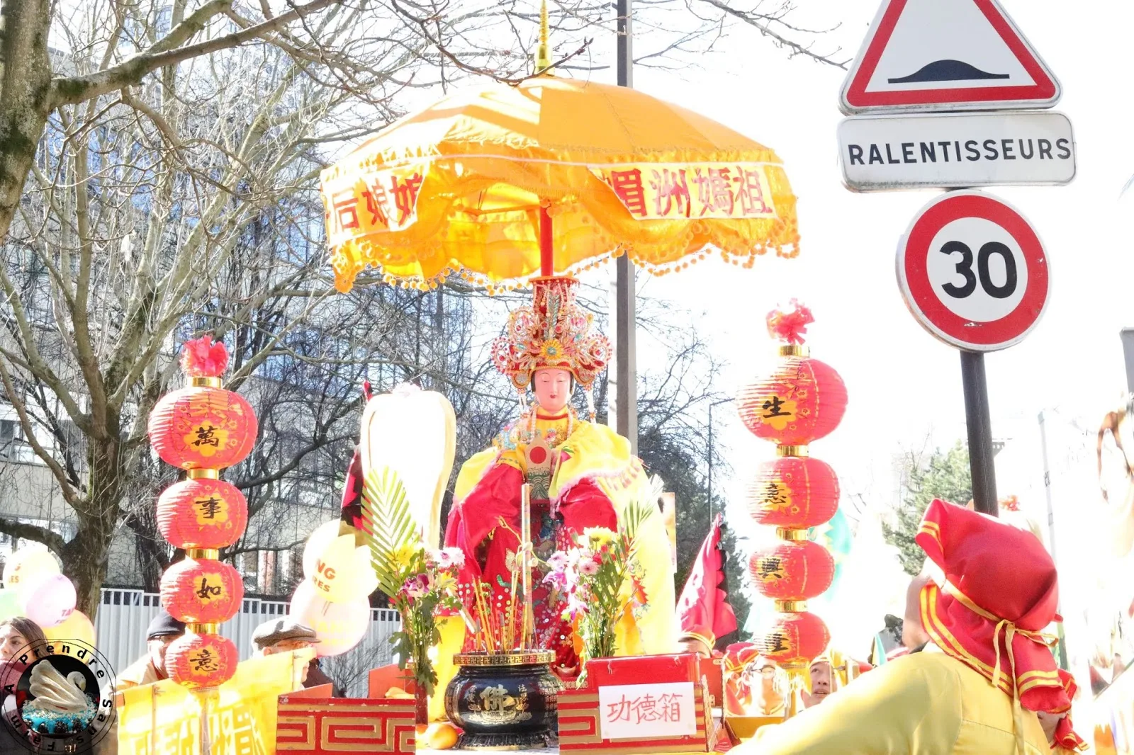 Défilé du Nouvel an chinois à Paris : 2018 Bonne année du Chien