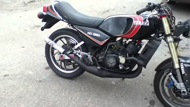 Yamaha RD350LC Review