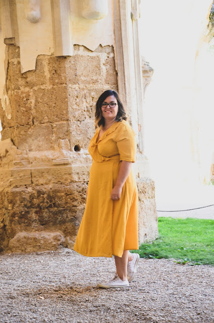 Vestido cruzado amarillo de Shein