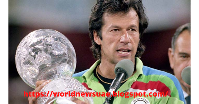 Waqar Younis urges Imran Khan to keep fighting