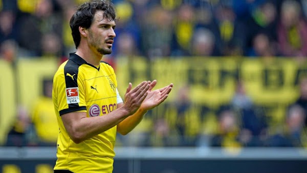 Oficial: Borussia Dortmund, renueva Hummels