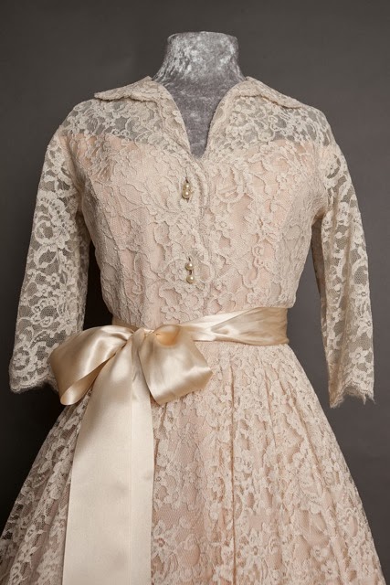 1950s lace wedding dresses c HVB vintage wedding blog