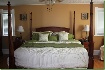Master bedroom 001