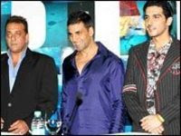 Hall of 'frame' for Sanjay, Akshay and Zayed!