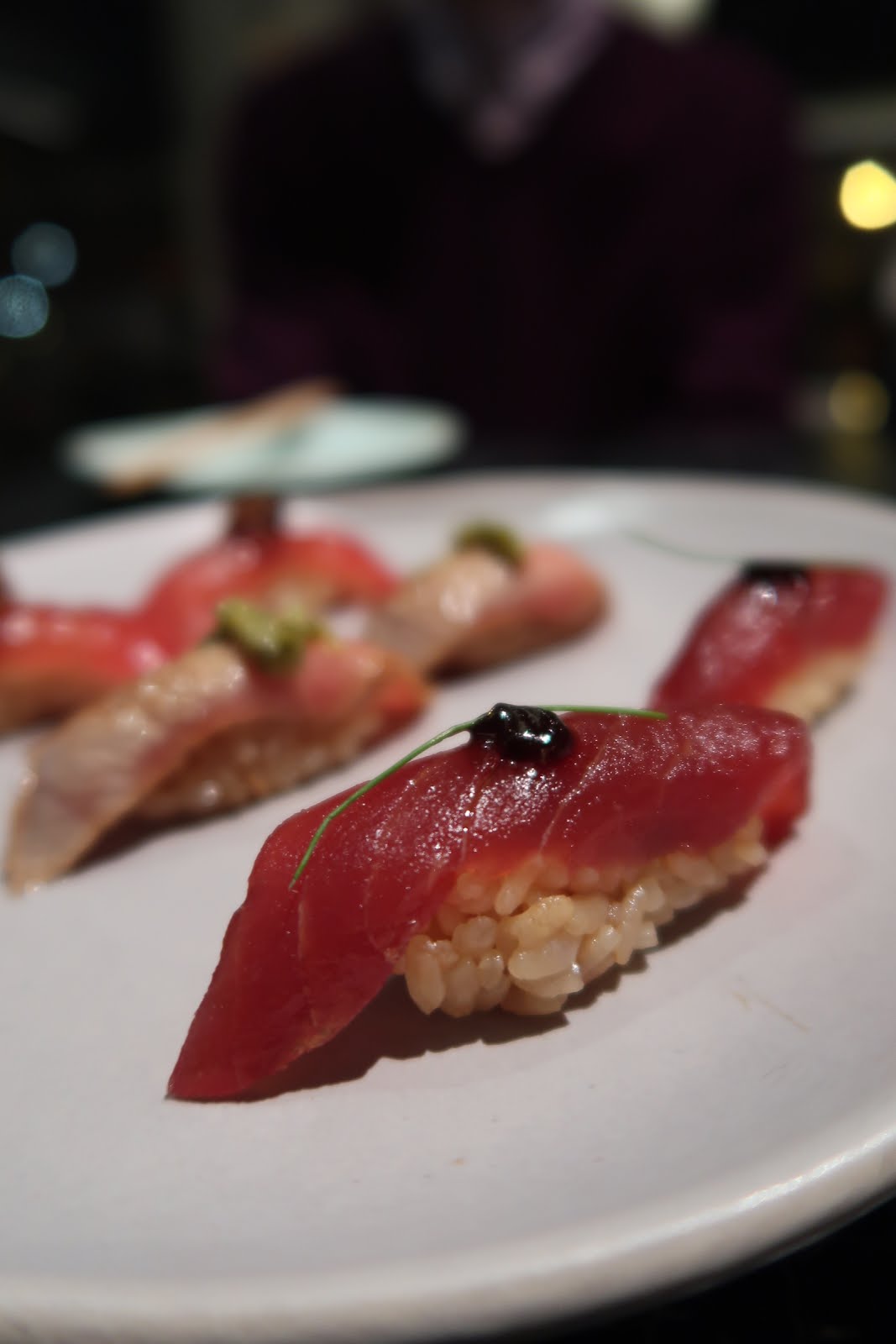 The third set of nigiri from San Francisco's Robin. 