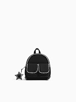 https://www.zara.com/be/nl/enkellaarsjes-met-studs-p12106003.html?v1=8360282&v2=1186809