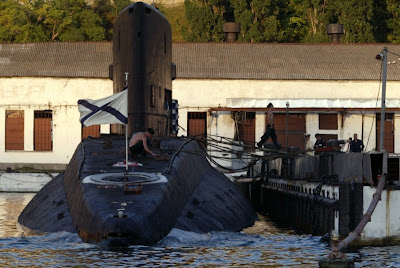 submarine voyage