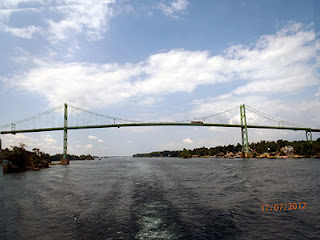 BRIDGE AT 1000 ISLANDS CANADA