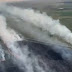 Varias dotaciones de cuarteles de bomberos combatieron durante 10 horas un incendio forestal