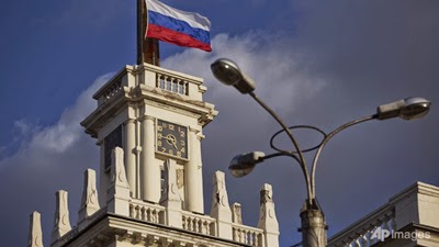 Crimea đặt lại đồng hồ theo giờ Moscow